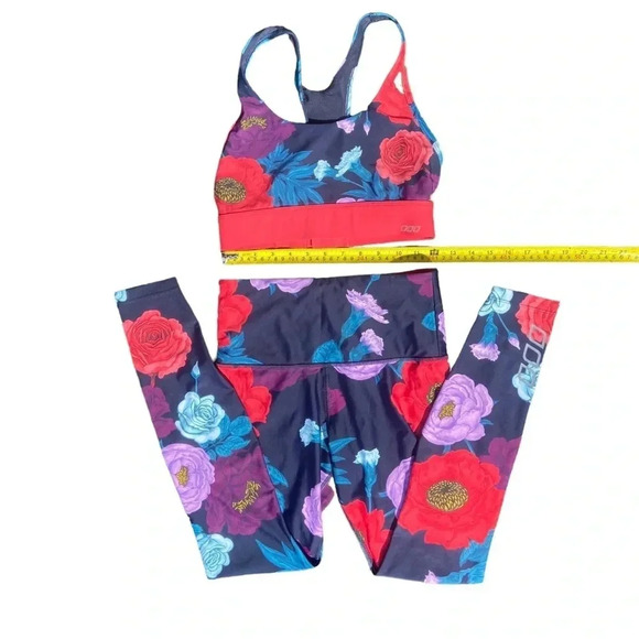 Lorna Jane Phenomenal Floral Workout Set 2 Piece Sports Bra Leggings Sz S - Picture 1 of 3